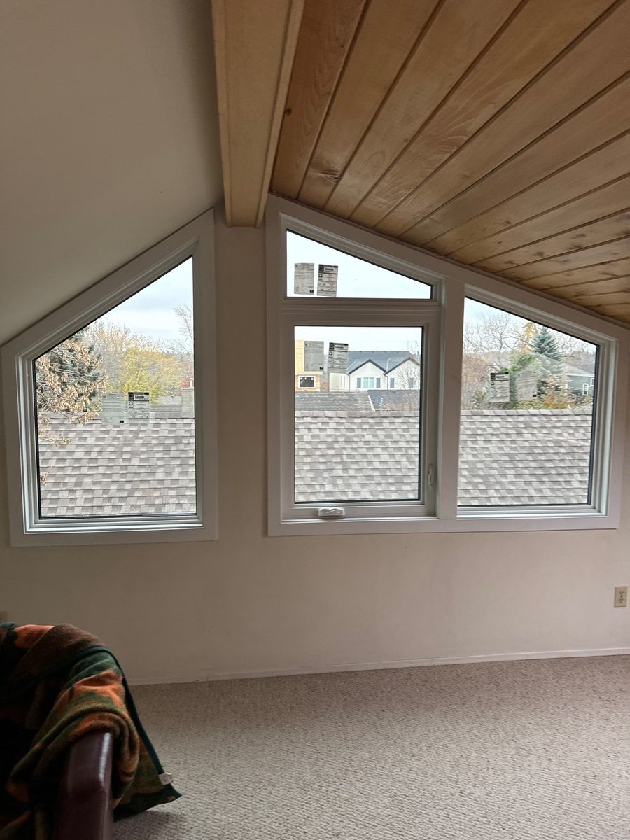 Fixed window installation